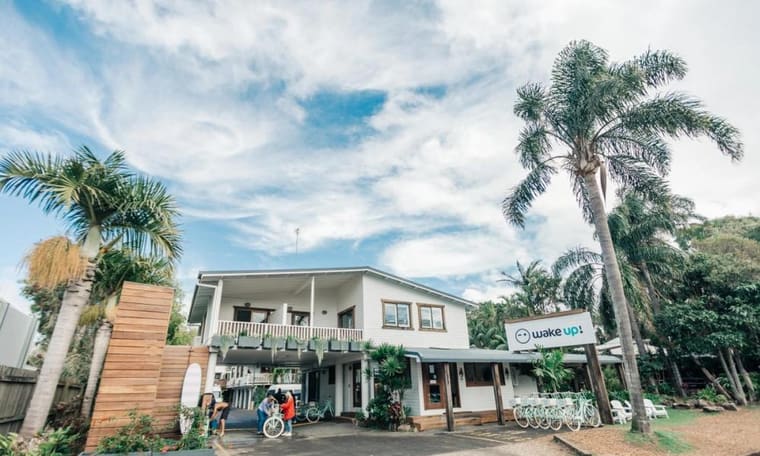 Byron Bay hostel, accommodation on Oz East Coast Adventure, 28 Days Sydney to Cairns