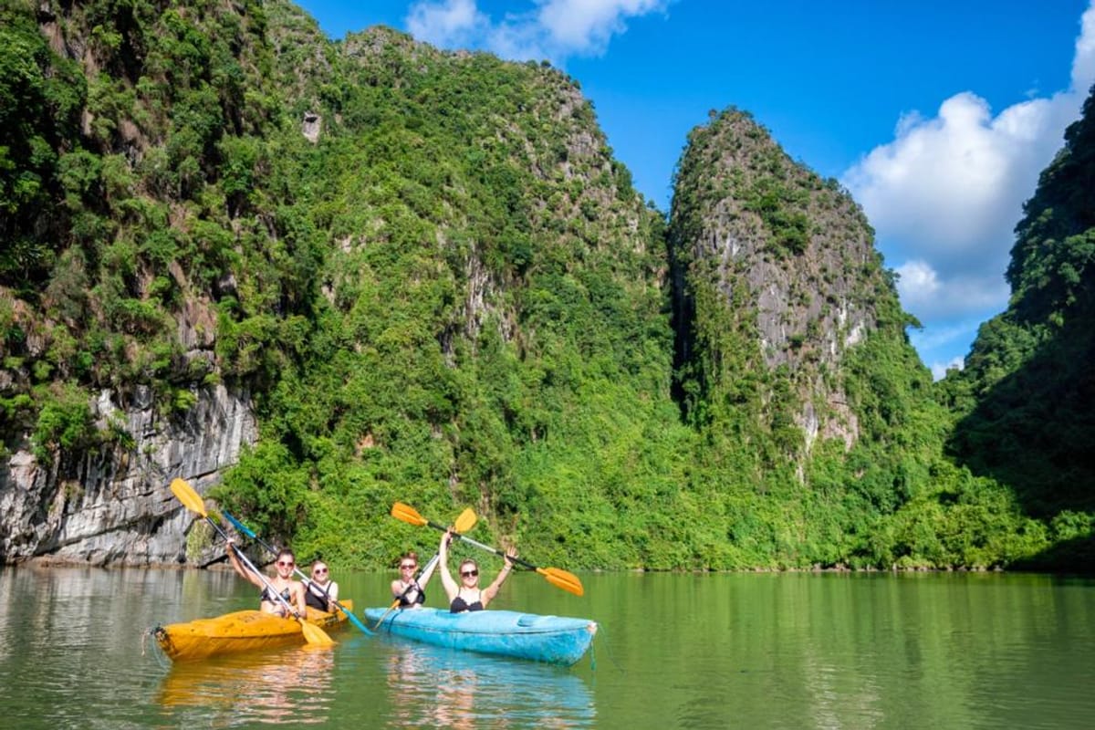 Asia Experience, 27 Days Thailand & Vietnam